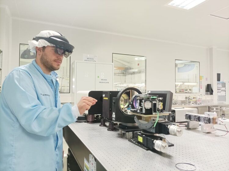 La empresa Tecnobit de Valdepeñas, pieza fundamental en la puesta en órbita del satélite SpainSat NG I