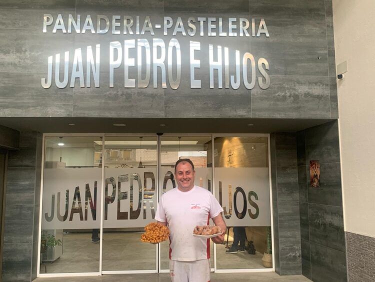 La tradición repostera de Panadería Juan Pedro e Hijos, de La Solana, presente en Semana Santa