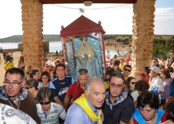 El hallazgo de la Virgen de Peñarroya en el siglo XII protagoniza la Romería de Argamasilla de Alba en el Castillo