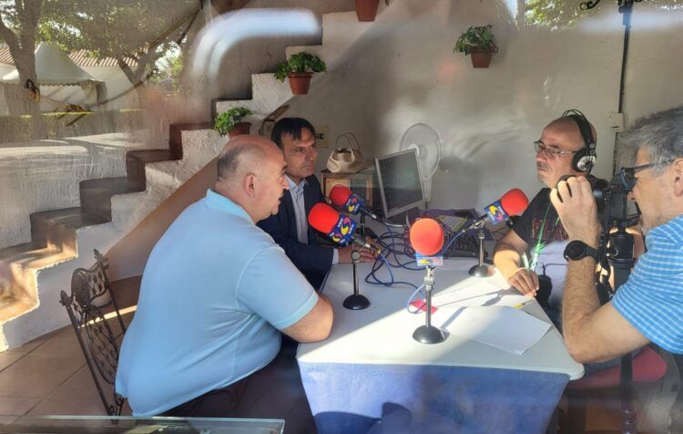 DO La Mancha en Fercam con Radio Surco CLM
