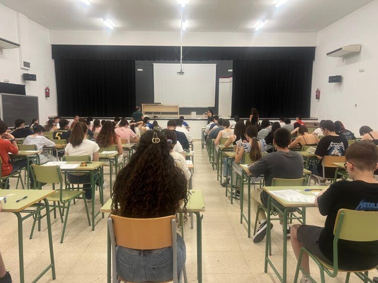 Comienza en Tomelloso la Prueba de Acceso a la Universidad (PAU) con normalidad y la participación de 261 alumnos