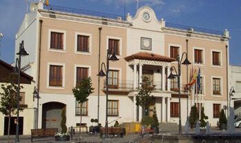 El concejal de Hacienda en Socuéllamos, José Luis Romero, explica la realidad económica del ayuntamiento