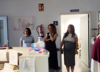 Paritour, una visita a las instalaciones del hospital de Tomelloso donde la futura mamá será atendida