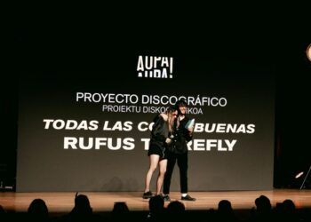Rufus T. Firefly lanza su tema inédito: “He soñado que tocaba en Triángulo de Amor Bizarro”