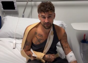 Dani Fernández, intervenido de urgencia tras sufrir una rotura de ligamentos en pleno concierto en Valencia