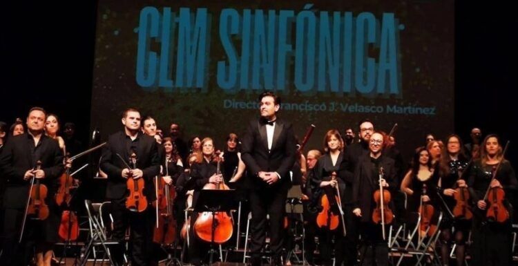 Orquesta CLM Sinfónica, distinguida con una Placa al Mérito Regional: “nos da alas para trabajar”